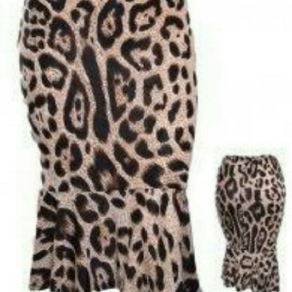 RE-STOCKED Leopard Print Stretchy Peplum Skirt - Picture 4 of 6